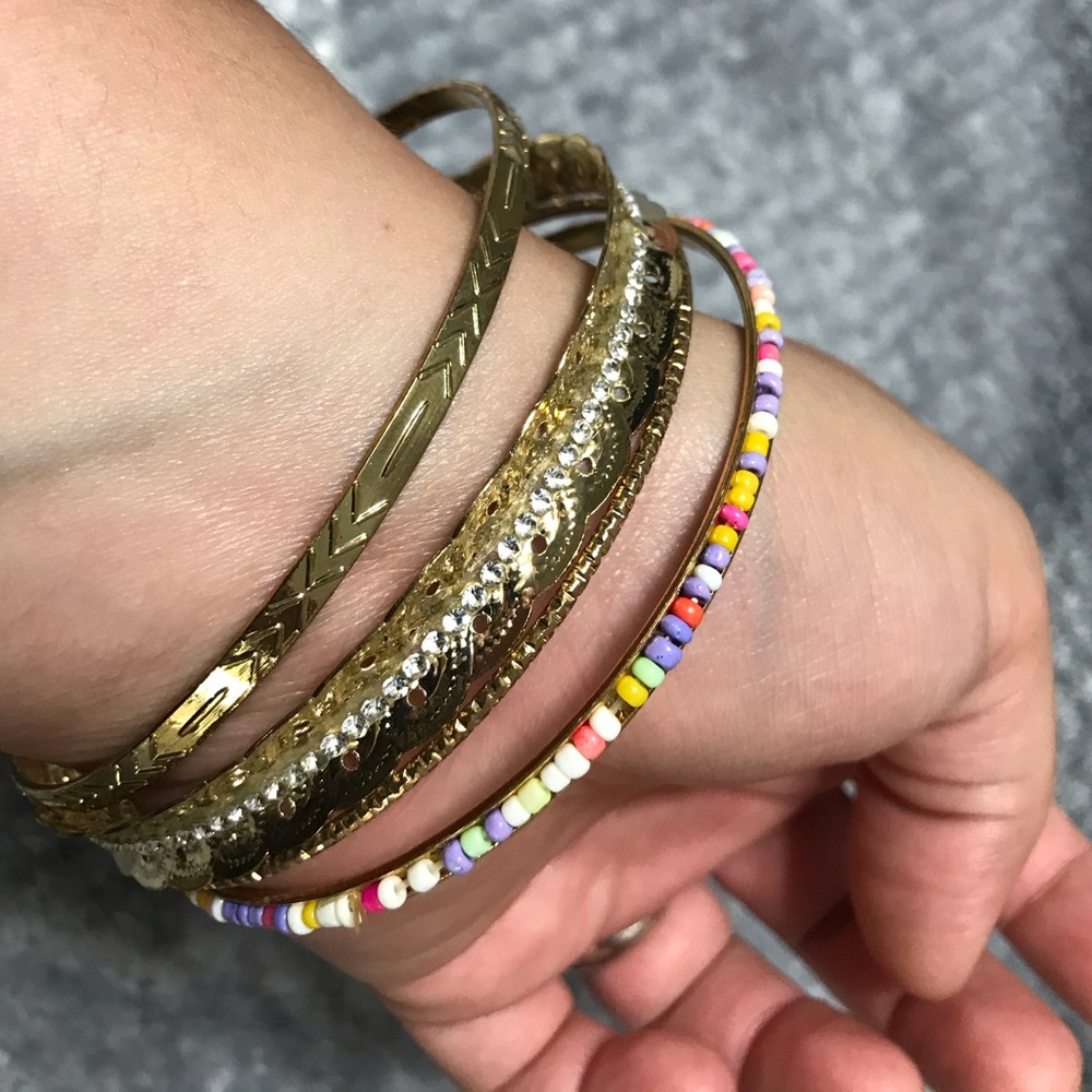 FESTIVE BRACELETS - Picture 2 of 2